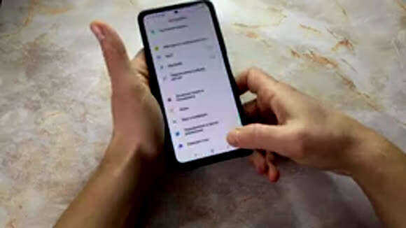 Как отключить автоматическую регулировку яркости экрана на смартфоне