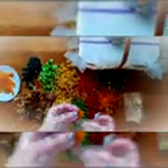 Самый вкусный букет из сухофруктов чая и конфет своими руками фото 3