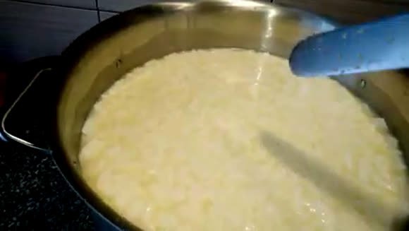 Как приготовить настоящий адыгейский сыр дома: простой рецепт фото 4