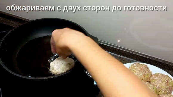 Сочные нежные мясные котлеты с кабачком по домашнему рецепту