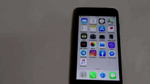 Как удалить фото контакта iPhone во время звонка на весь экран фото 1