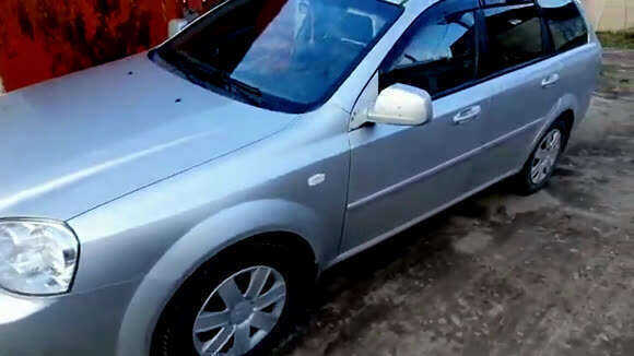 Легко ли превратить багажник Lacetti в полноценную кровать для сна фото 1