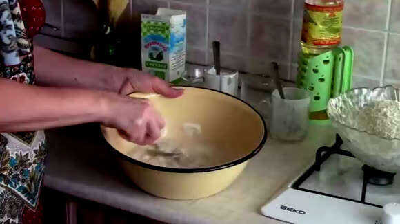 Домашние калачи каральки на сметане мягкие пышные вкусные фото 3
