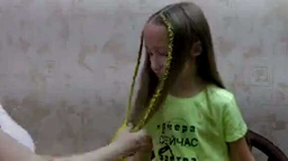 Новый способ плетения тонких косичек с канекалоном у лица фото 1