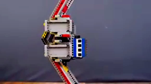 Как собрать быстрый корабль LEGO с двумя подводными пропелле