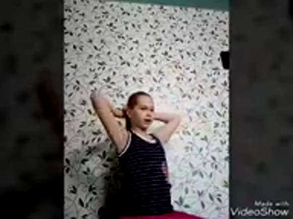 Как сделать прическу бублик самой себе быстро и легко фото 3