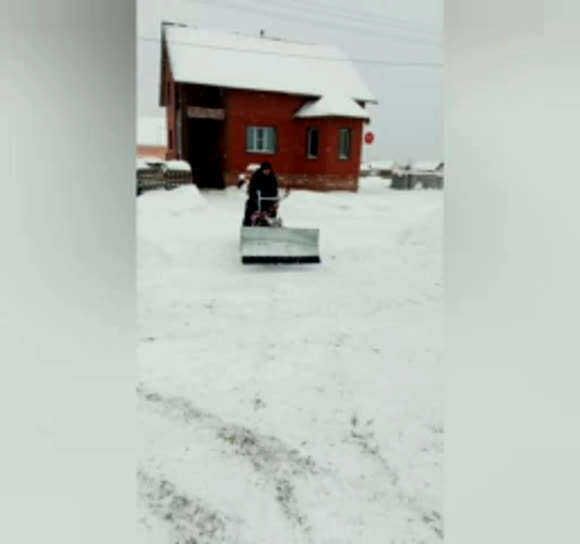 Универсальный адаптер для мотоблока с быстрой установкой и надежным креплением фото 6