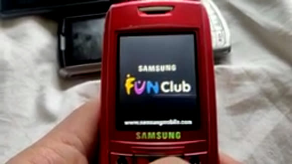 Как включить и выключить старый телефон Samsung правильно